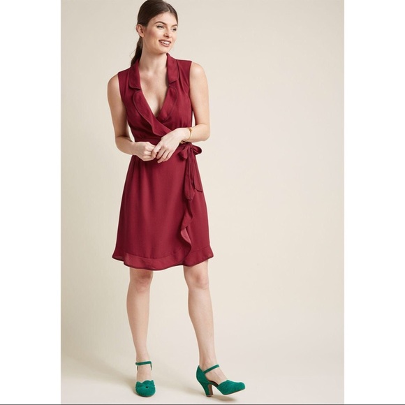 New ModCloth Wrap Dress - Picture 2 of 6